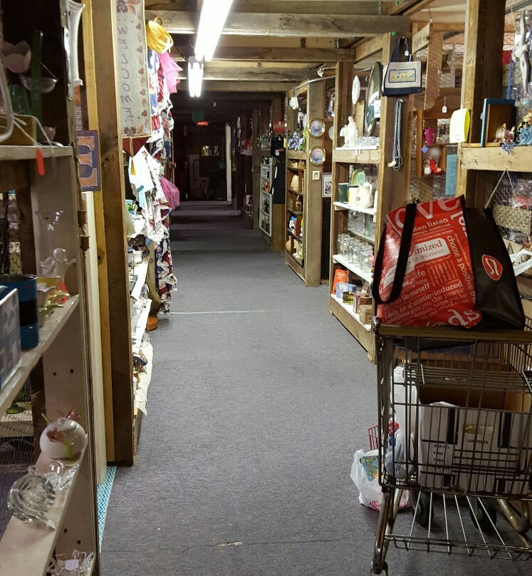 Hoover's Have All Mall-Claremore必去景点