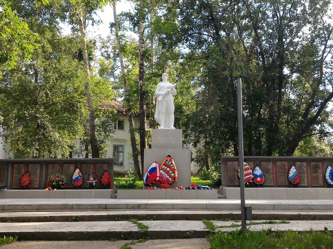 Monument to Unknown Soldier-Uinskoye必去景点