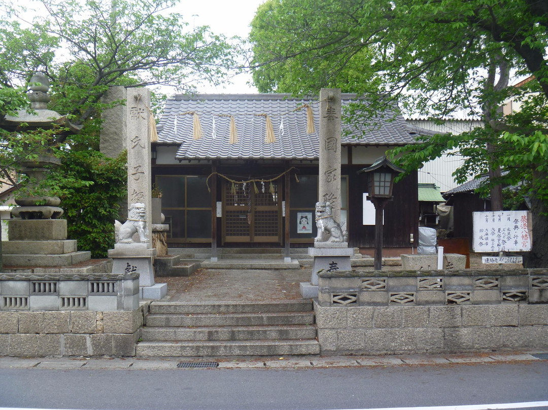 Chikko Hachimangu Shrine景点图片