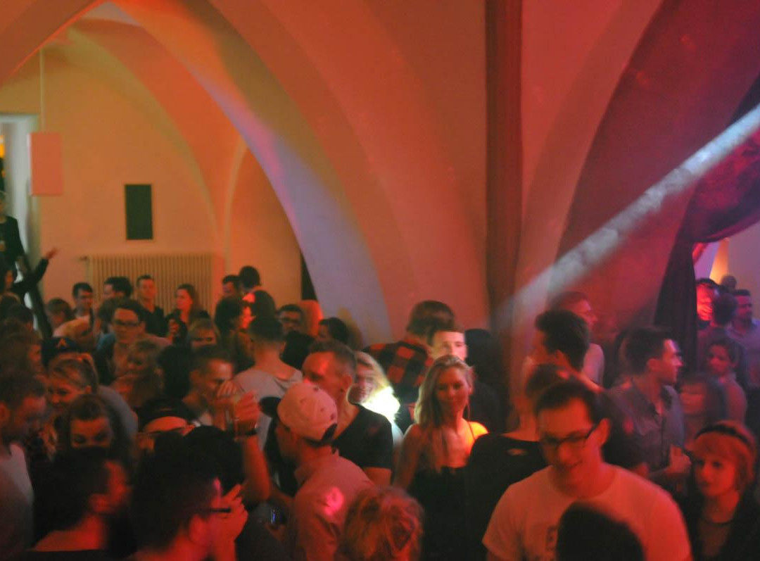 R1  - Ratskeller Zeitz-Zeitz必去景点