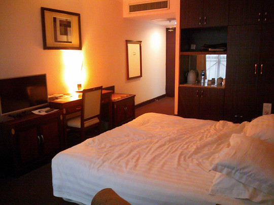 华美国际酒店主图