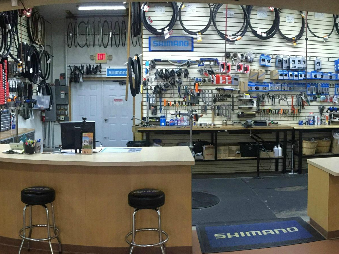 Nor Door Sport & Cyclery-Fish Creek必去景点