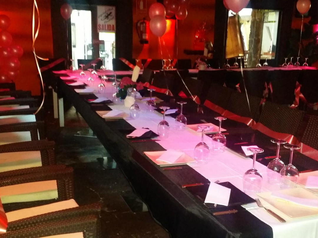 Capital Cocktail-阿罗纳必去景点