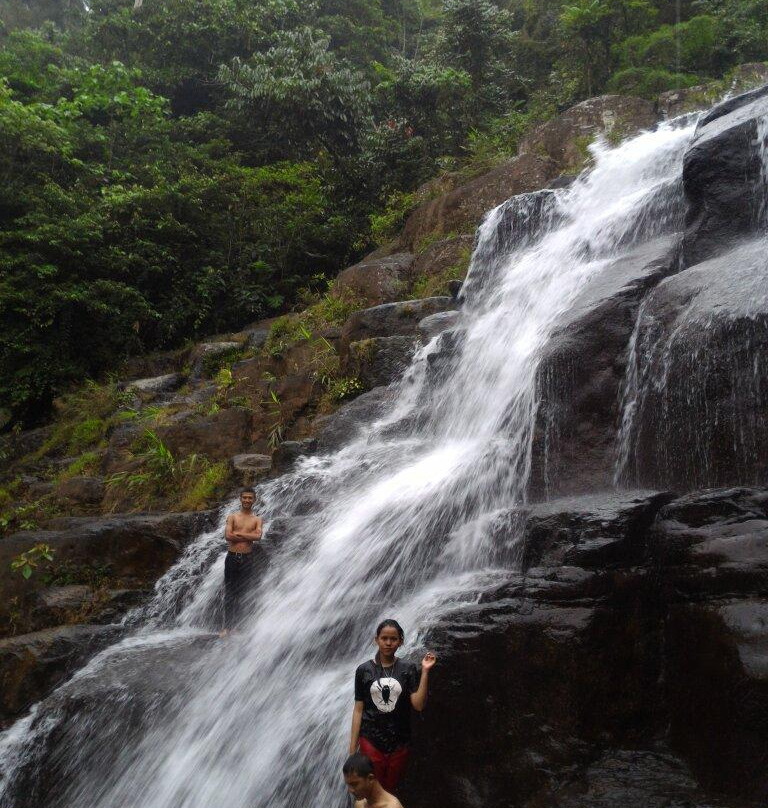 Sarasah Gadut Waterfall-巴东必去景点