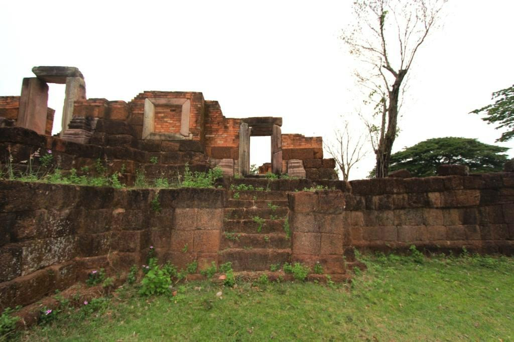 Prasat Nong Hong景点图片