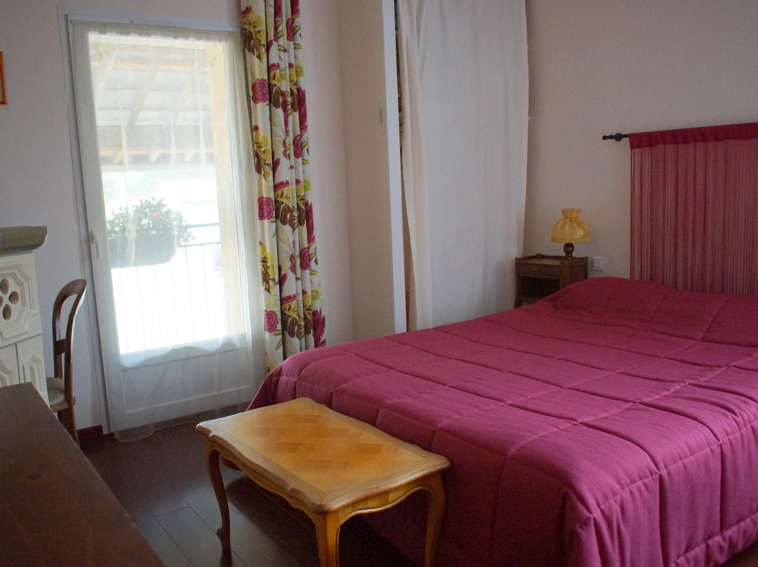 Aux Portes des Tumuli主图