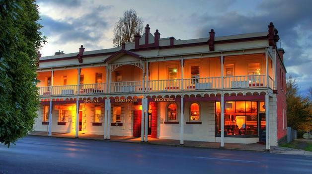 凯尼顿餐馆和美食-Botanik Bar