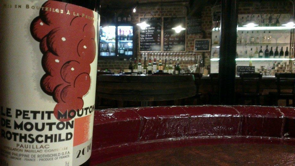 Wine Bar Mouchart-布鲁塞尔必去景点
