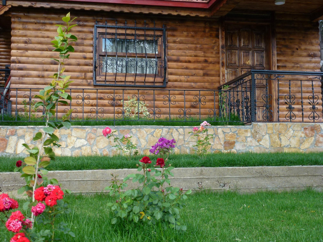 Camalti GardenLife Otel