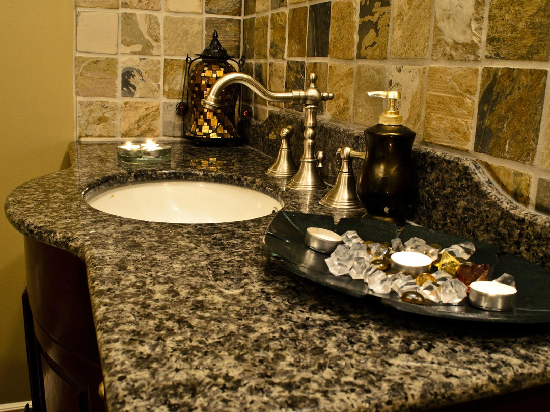 Sunshrine Day Spa & Salon景点图片