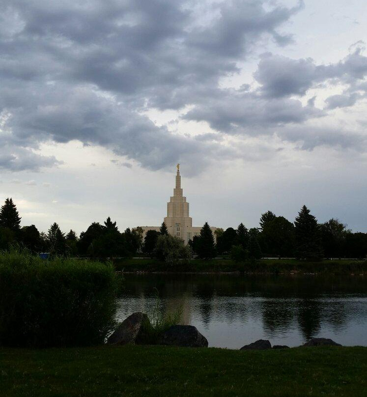 蛇河绿地-爱达荷福尔斯必去景点