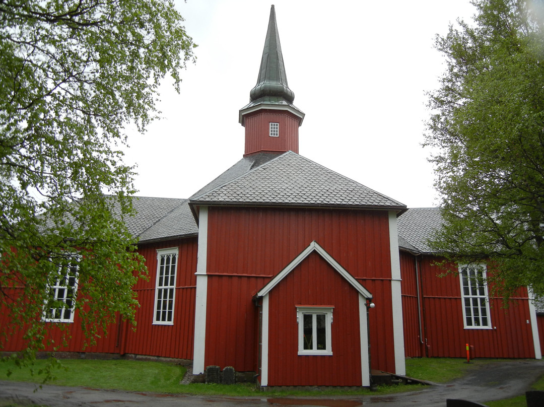 Dolstad Church景点图片