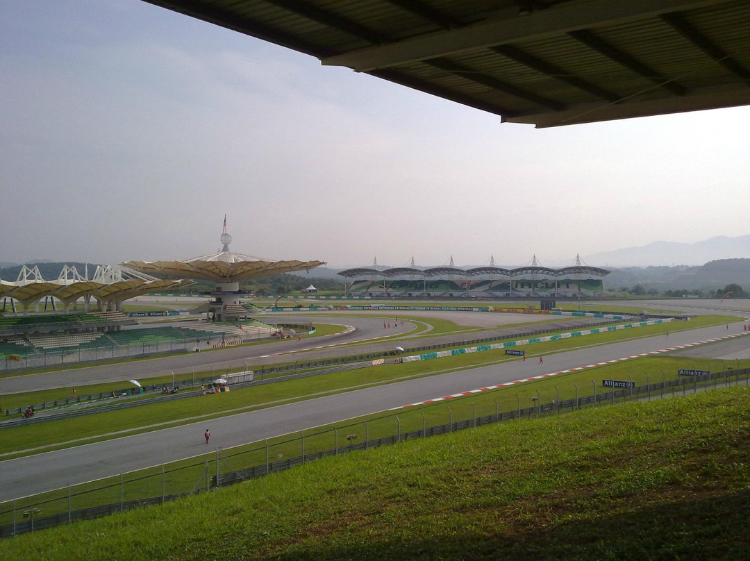 雪邦国际赛道-雪邦必去景点