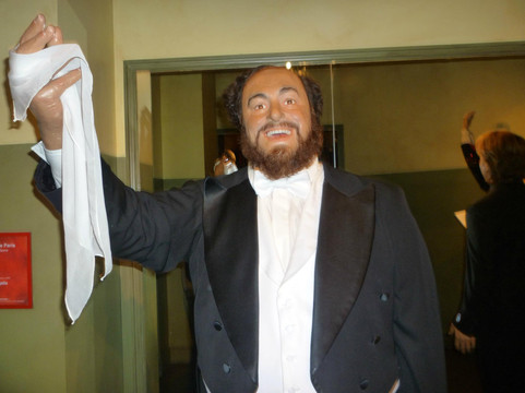 巴黎格雷万蜡像馆-巴黎必去景点