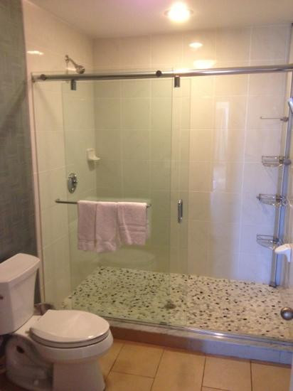 Ballard's Beach-新肖勒姆必去景点