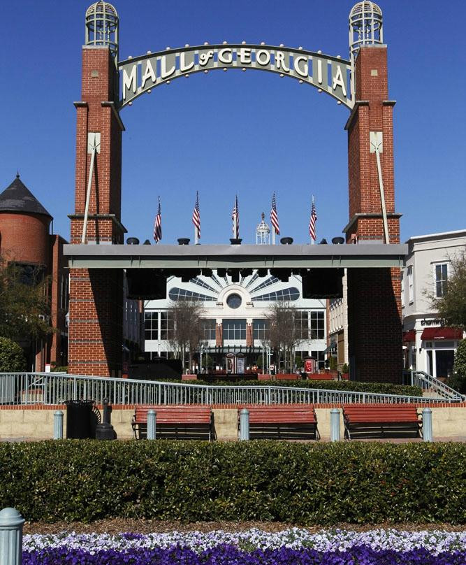 Regal Mall Of Georgia-比福德必去景点