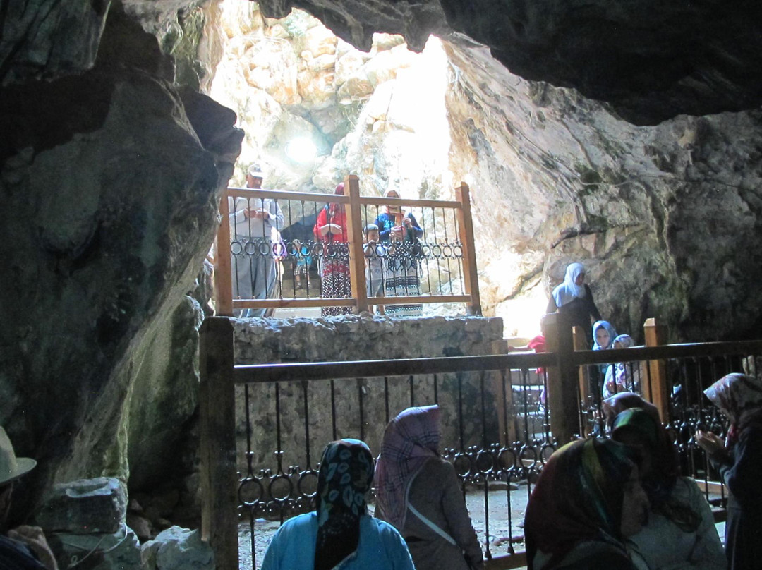 Eshab-i Kehf Cave Mosque景点图片