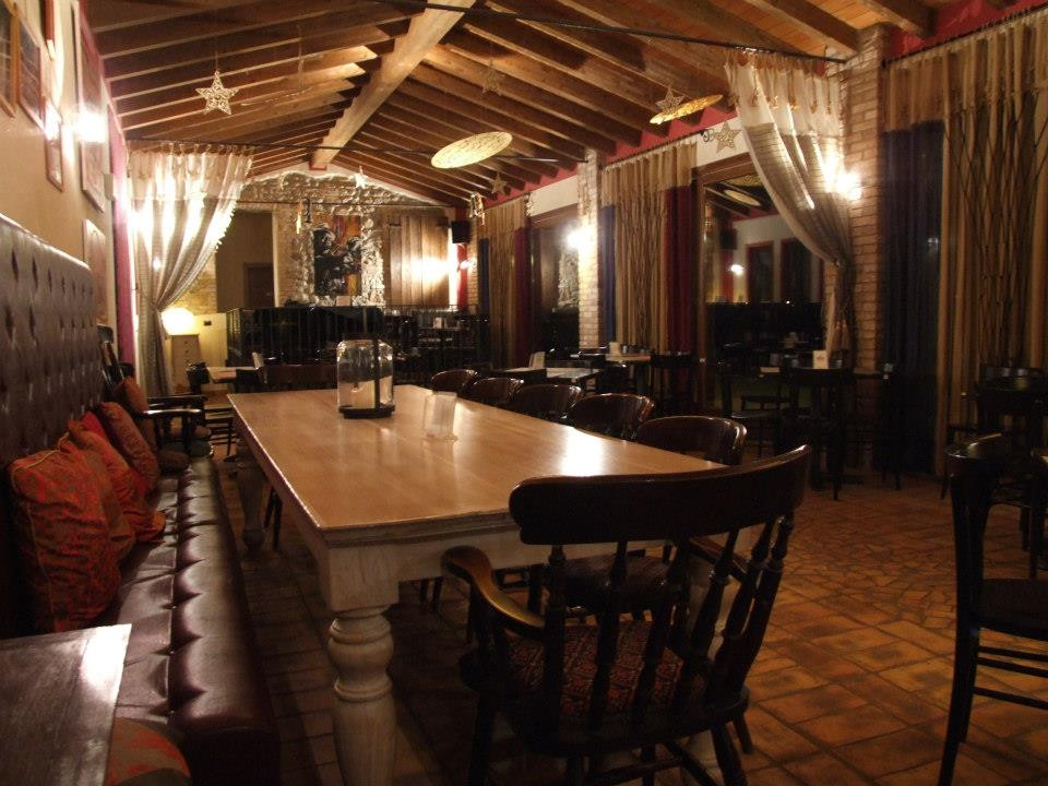 Monzambano餐馆和美食-Taverna dal Conte