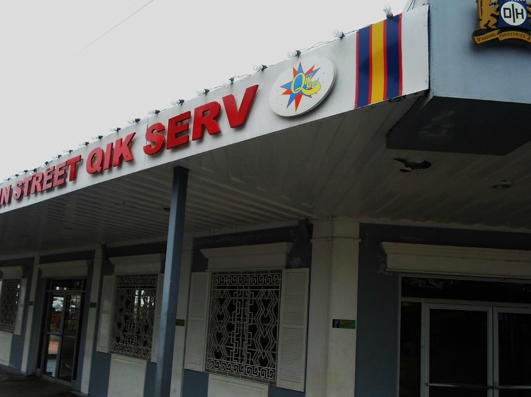 Main Street Qik Serv