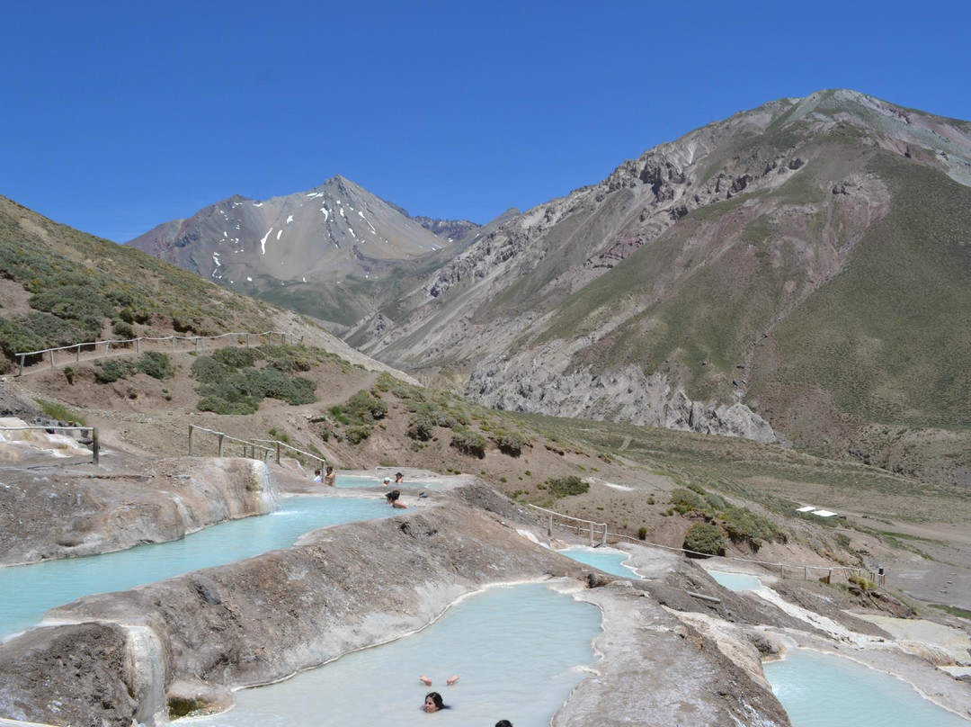 AndoAndes - Day Tours-圣地亚哥必去景点