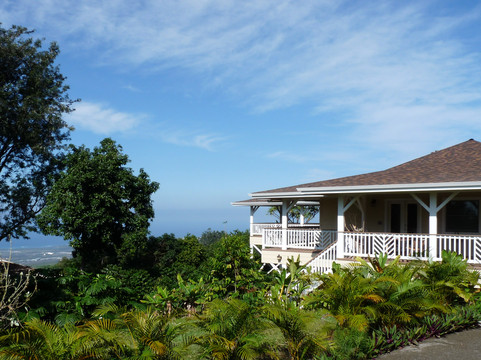 哈陆亚洛亚酒店住宿-丽丽科伊客栈
