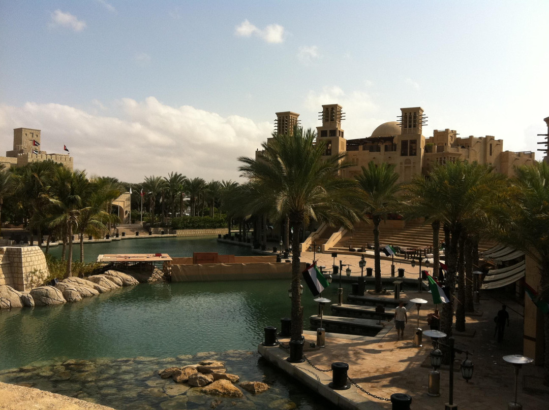 朱美拉露天市场-迪拜必去景点