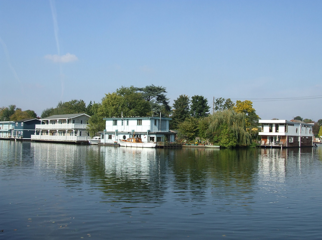Kingston upon Thames - Shepperton Ferry Trail景点图片
