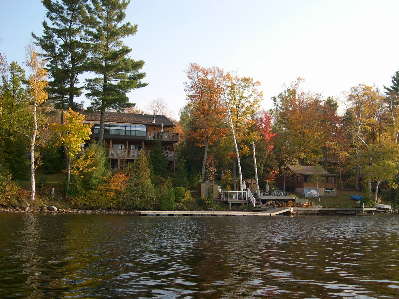 Somerset Lakeside Resort-官方