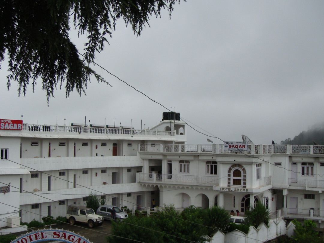 萨格尔酒店主图