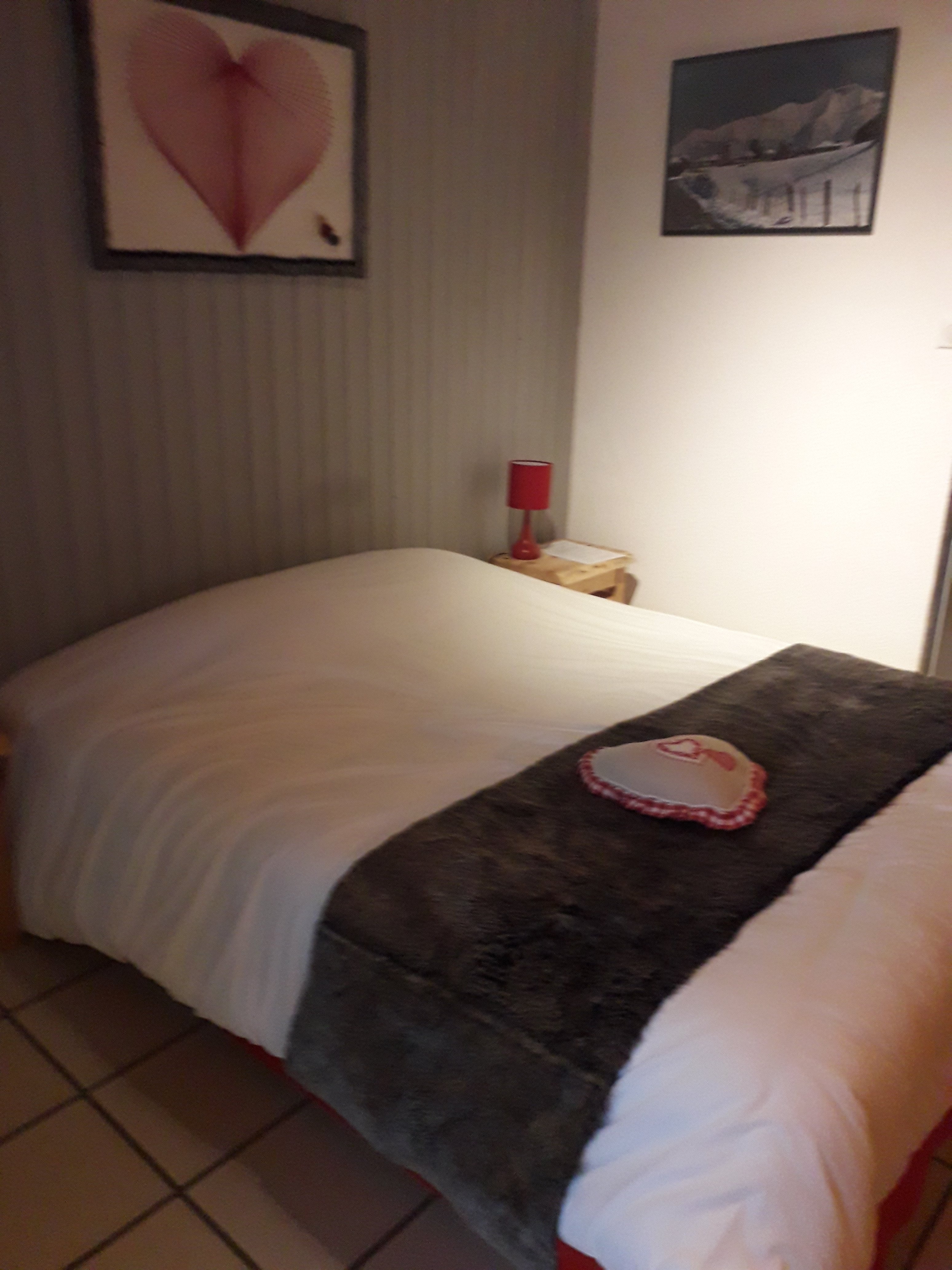Logis Hôtel le Chalet-官方