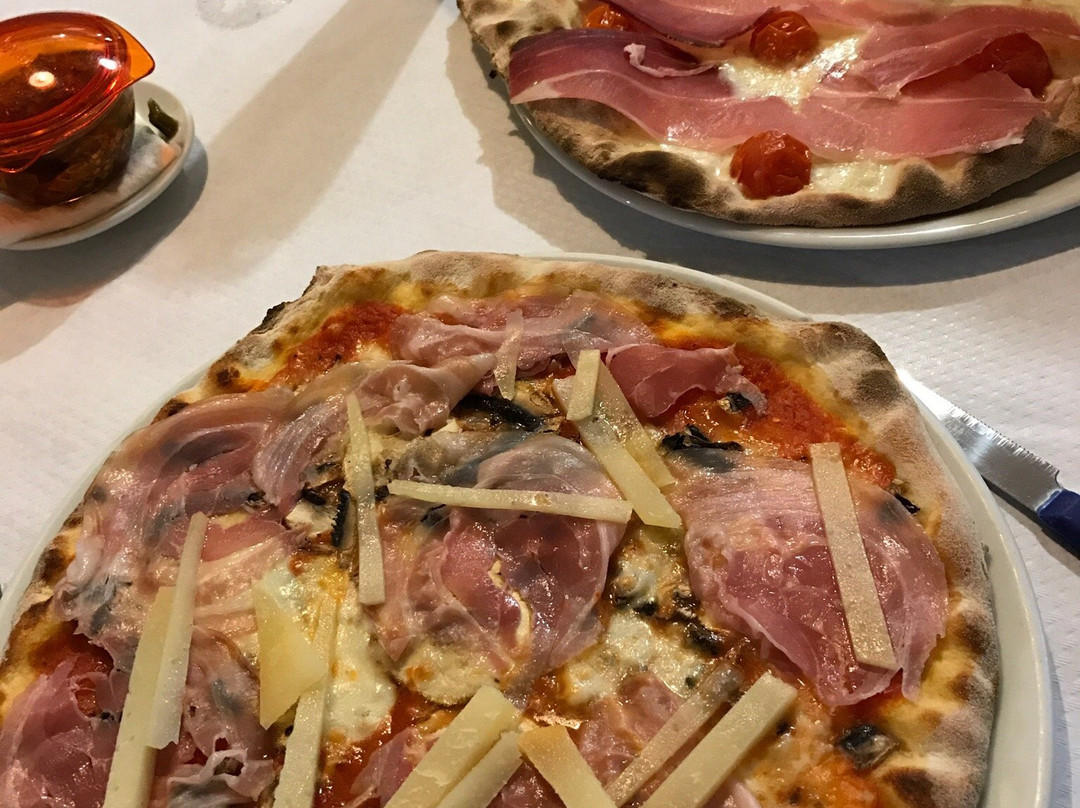 Palito’s Risto Pub