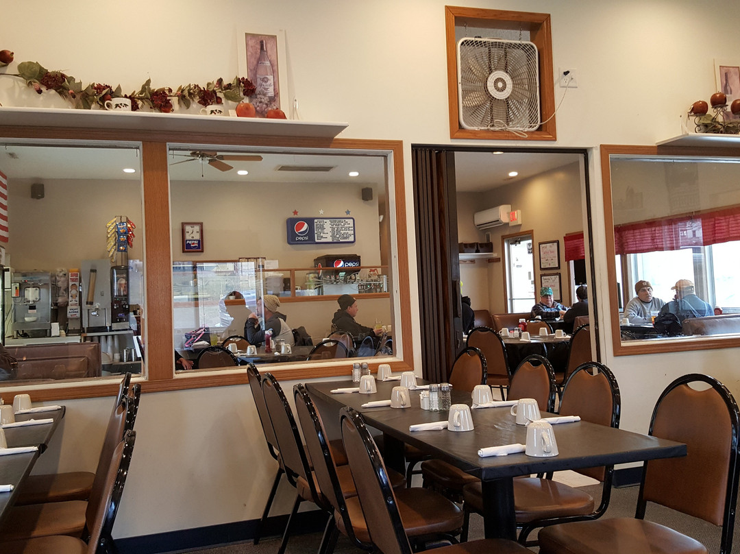 North English餐馆和美食-Dj's Casual Cafe