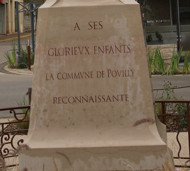 Monument aux morts de Pouilly-en-Auxois景点图片