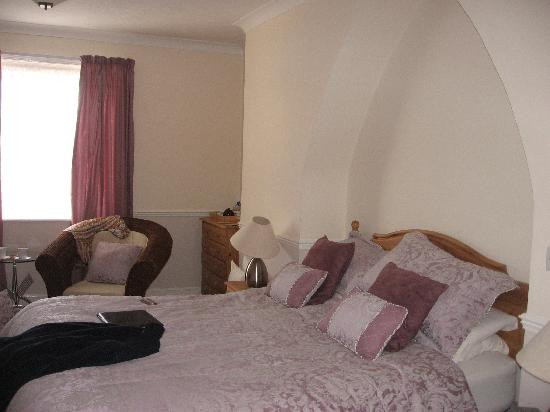 Beachcroft Bed & Breakfast
