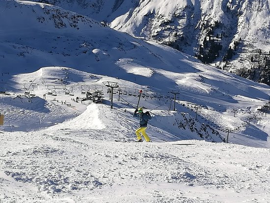 Ski Arlberg-圣安东阿尔山必去景点