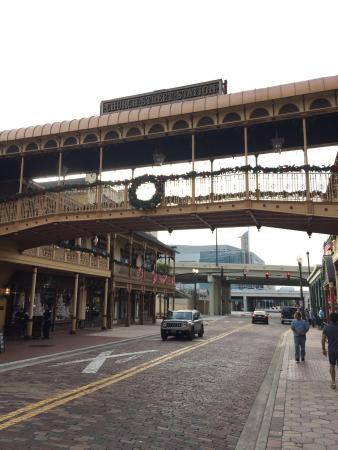 Shoppes of West Church Street-奥兰多必去景点