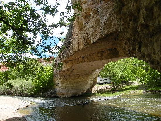 Ayres Natural Bridge景点图片