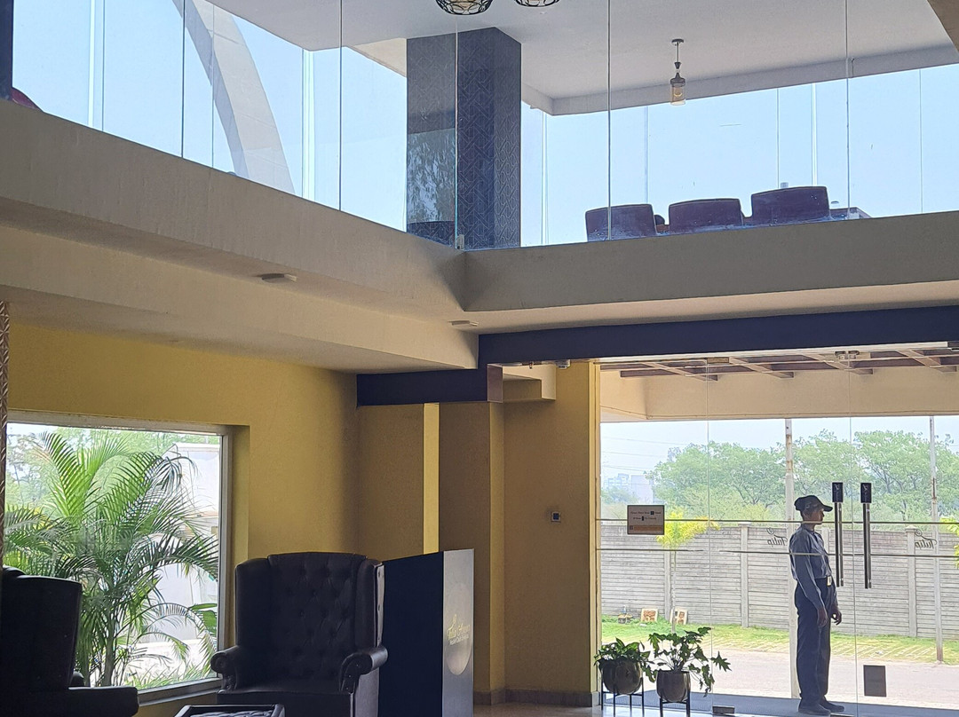 Tulip Arena Hotel Club Event By SGL主图