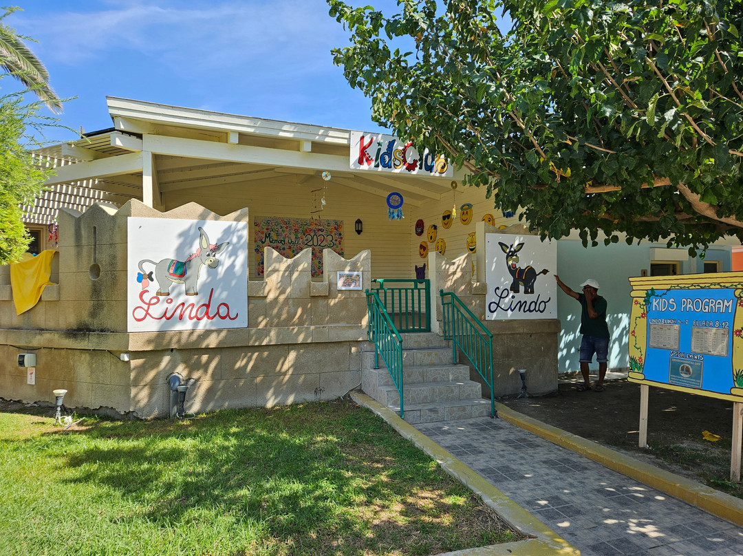 林多思公主酒店主图