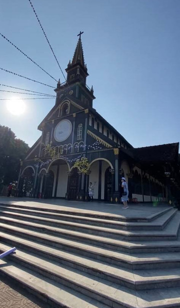 Sanna Tour JSC-岘港必去景点