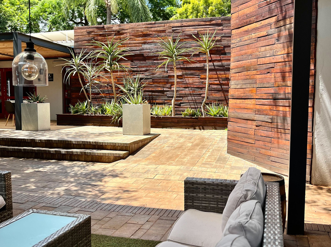 The Doors Inn Guest House主图