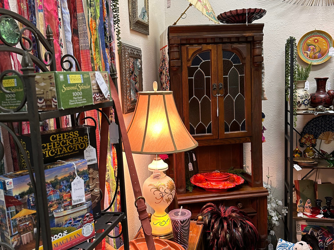 Uptown Retro-罗杰斯必去景点