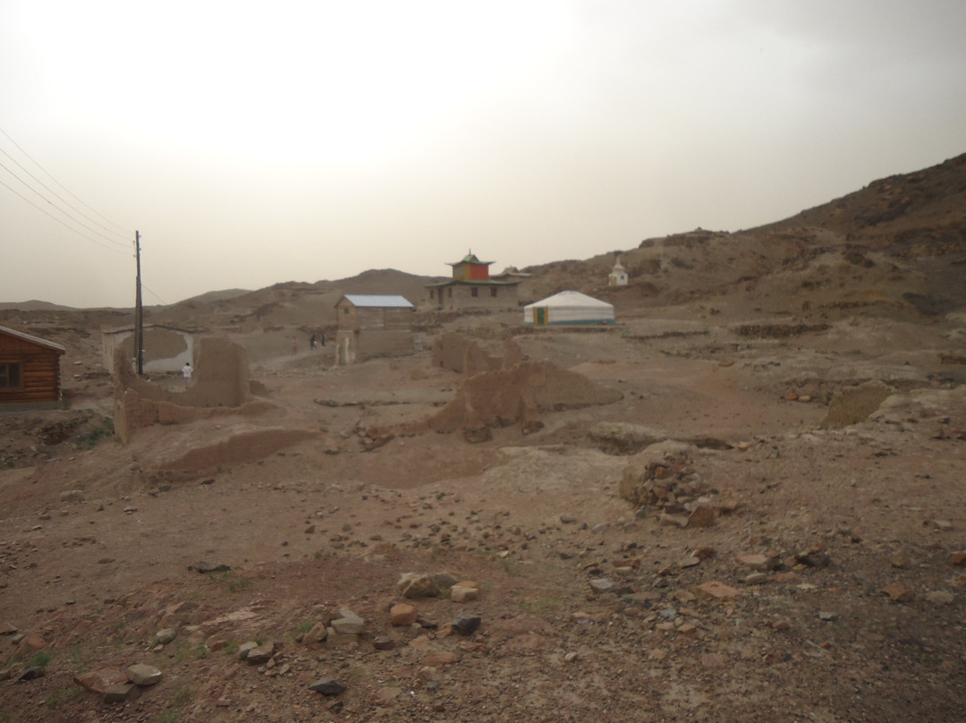 Ongi Monastery-Saikhan-Ovoo必去景点