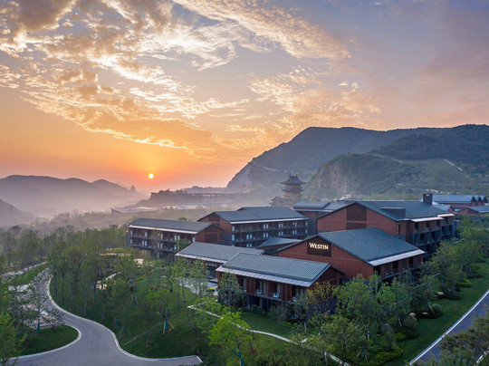 南京威斯汀温泉度假酒店主图