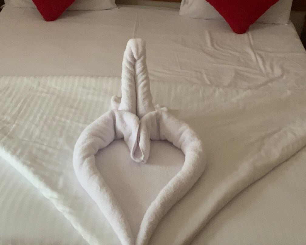 Golden Beach Resort主图