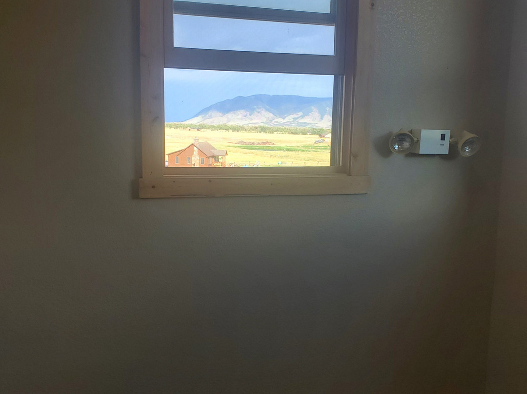 Old Corral Hotel And Steakhouse主图