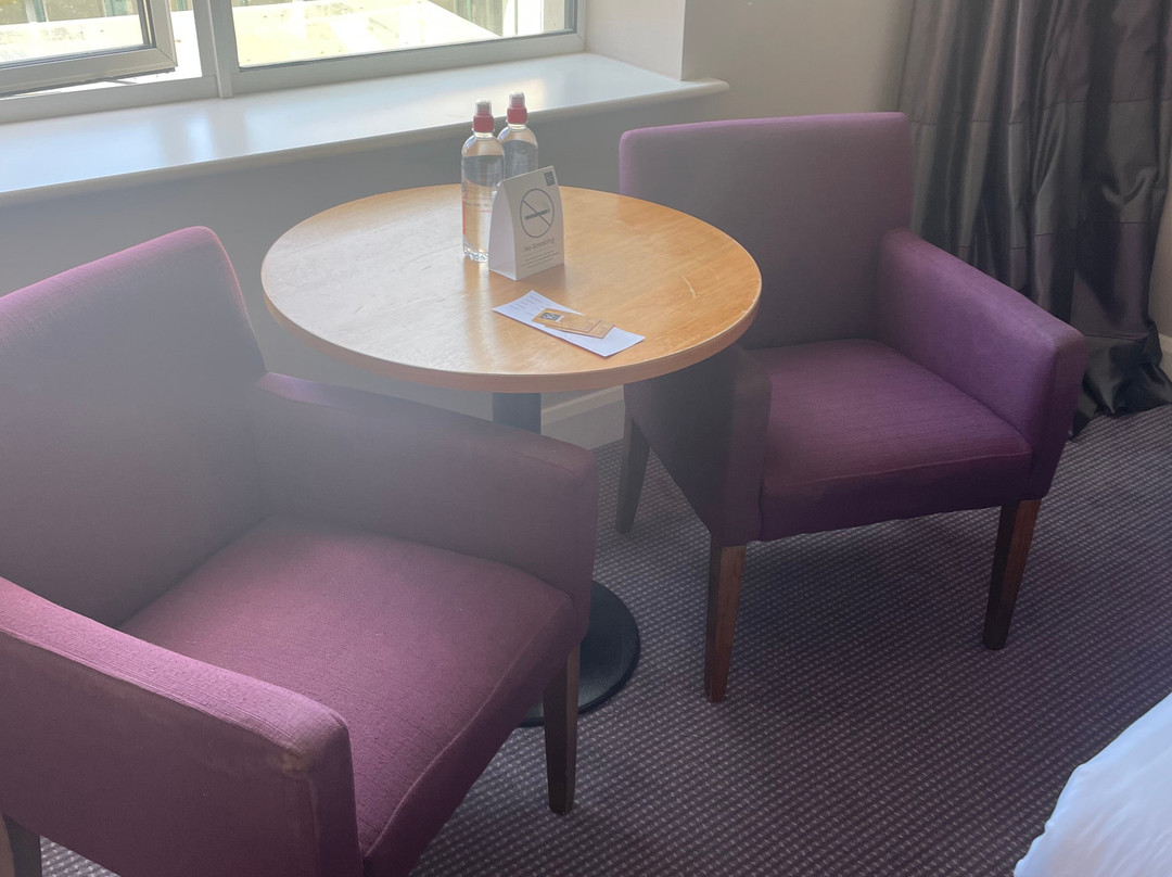 Charleville Park Hotel主图