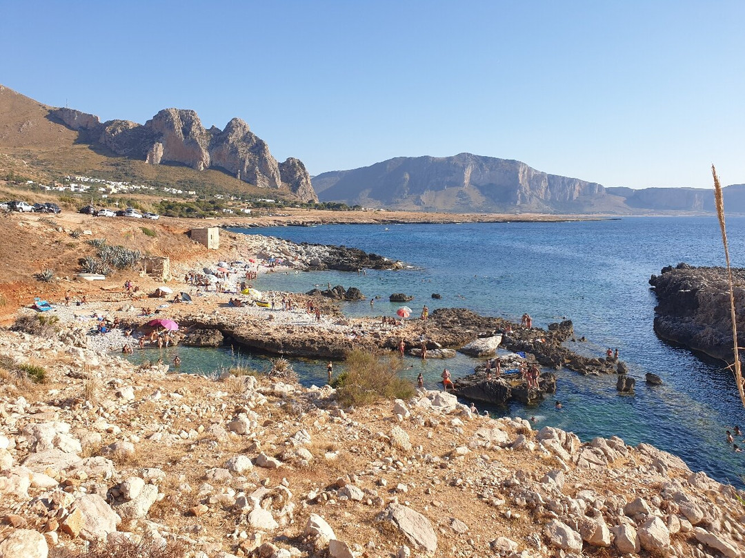 Spiaggia di Isulidda-Macari必去景点