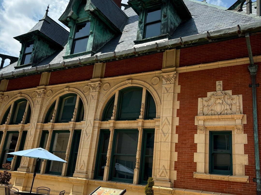 Customs House Museum and Cultural Center-克拉克斯维尔必去景点