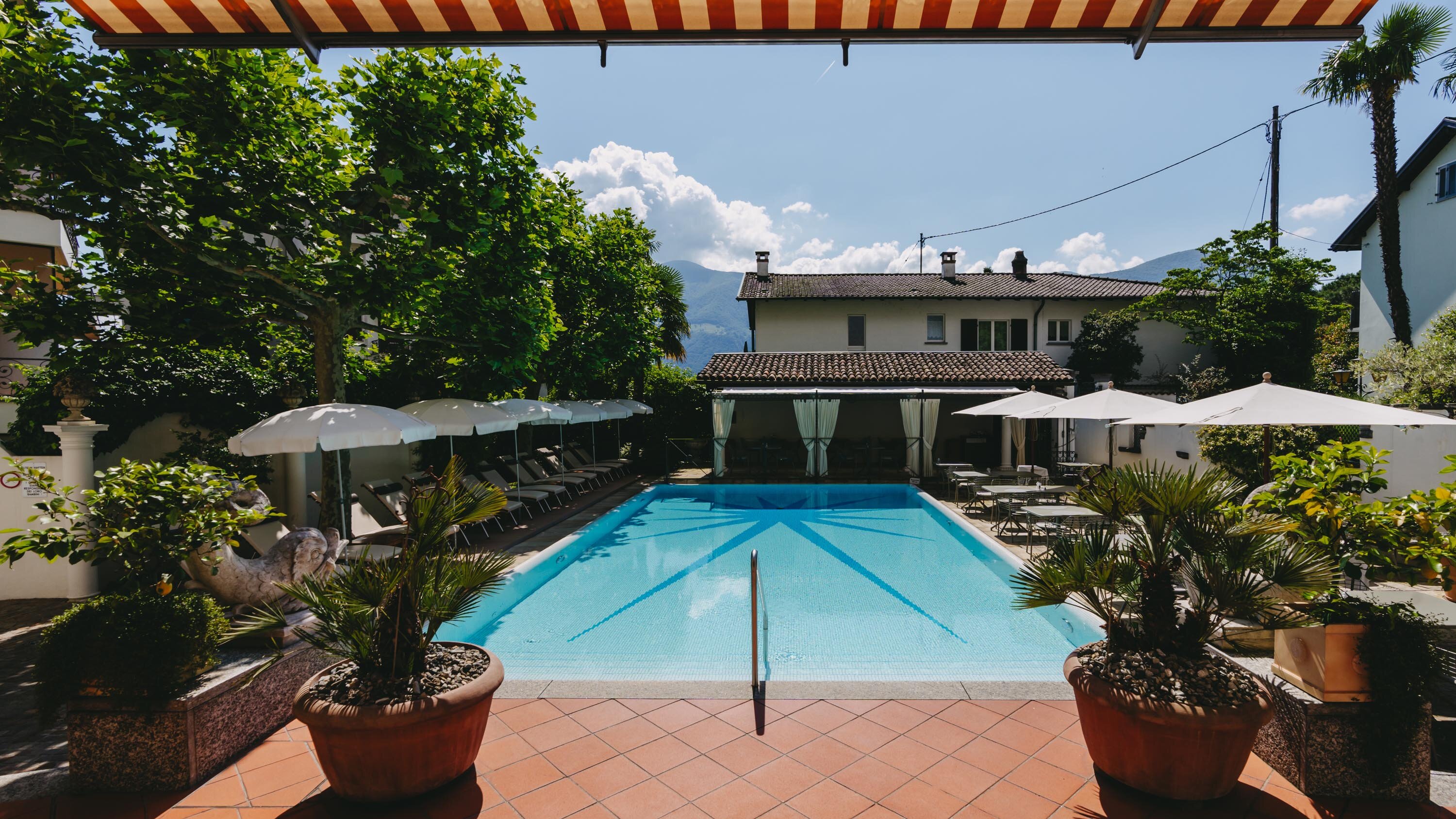 Sunstar Hotel Brissago-泳池